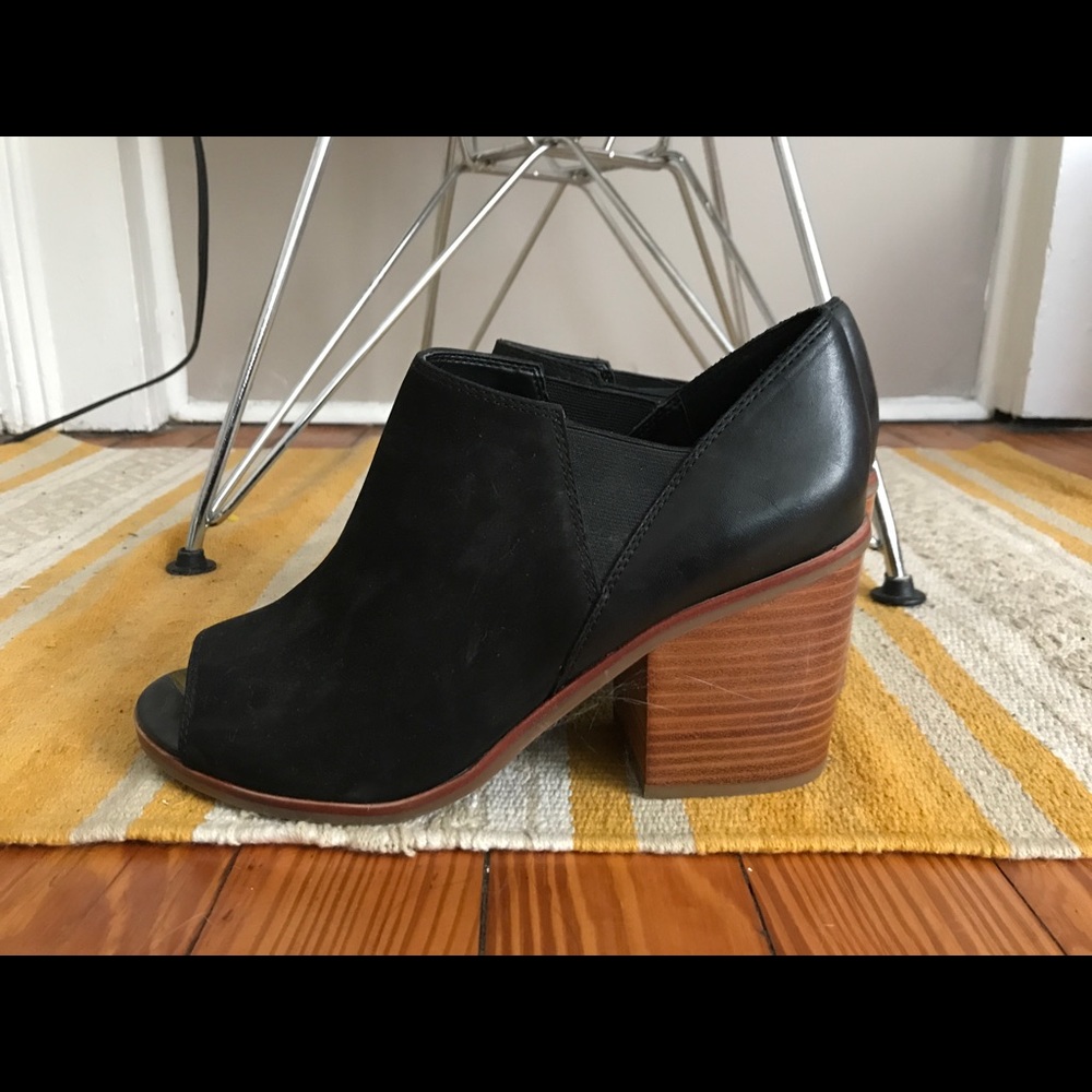 Aldo slide-on block heels